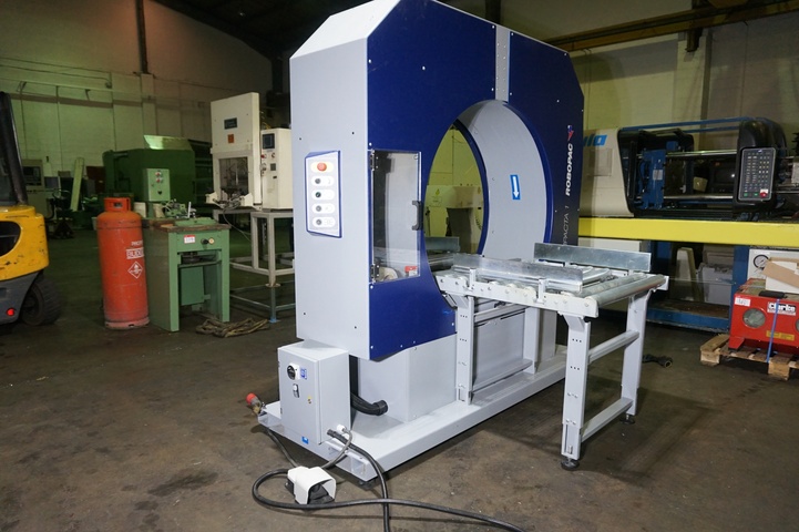 Robopac Compacta 12 Horizontal Wrapping Machine