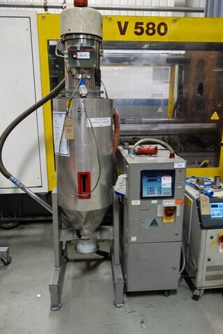 Moretto Model DT201M Dehumidifying Hopper Dryer