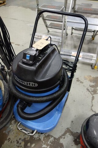 Numatic Model WVD 400-2 Industrial Vacuum Cleaner