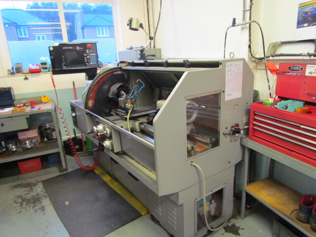 XYZ Model 355 X 1000mm CNC Lathe