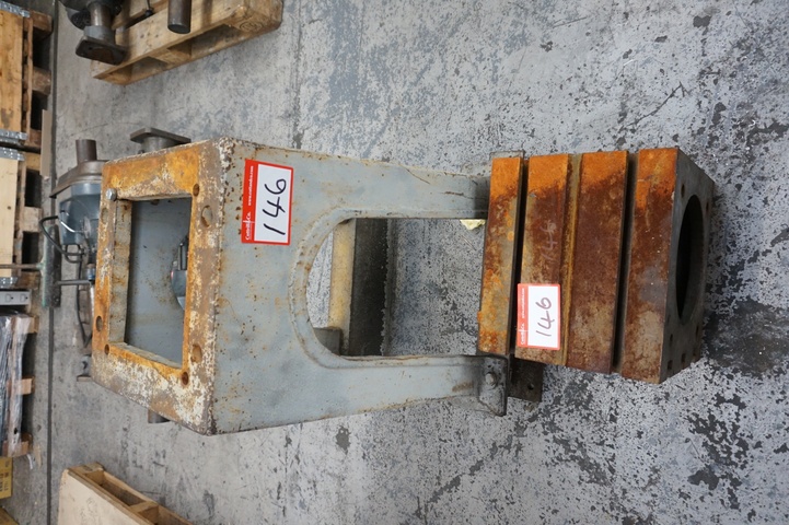 Slotted Metal Box Table