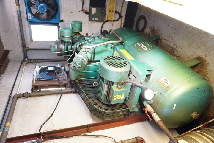 Ingersoll-Rand 30 Air Cooled Compressor