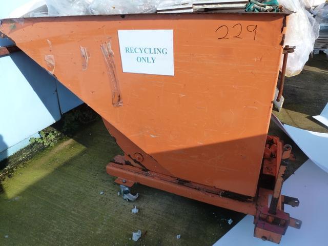 Tipping Skip