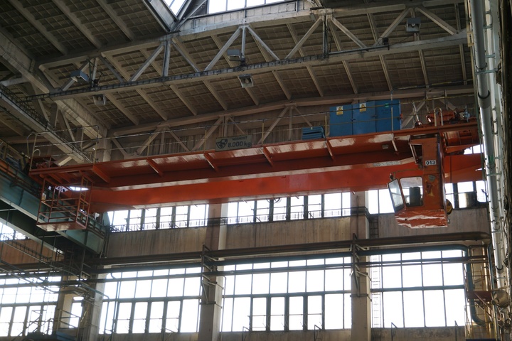 Tadsnina 8,000kg Twin Beam Overhead Travelling Gantry Crane