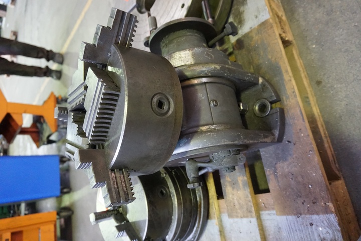 Dividing Head