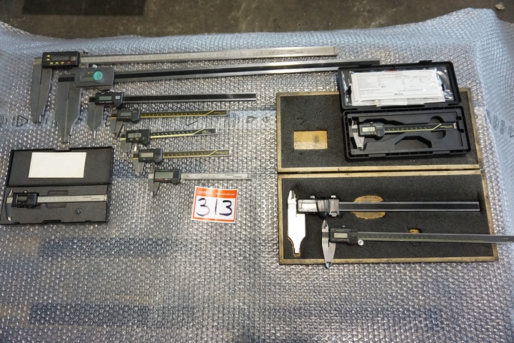 Qty of Digital Verniers