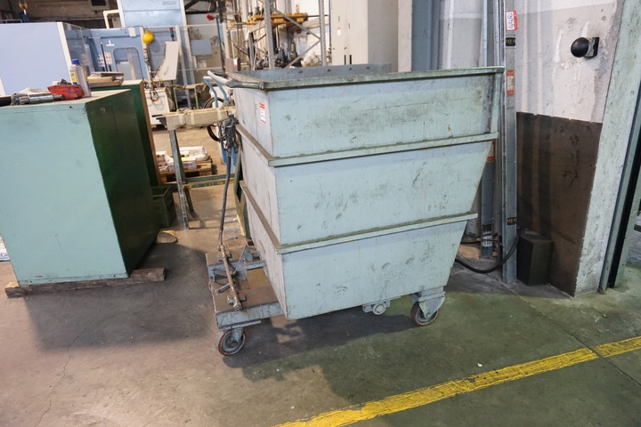 Mobile Tipping Skip 1050m x 1.3m x 1.3m High