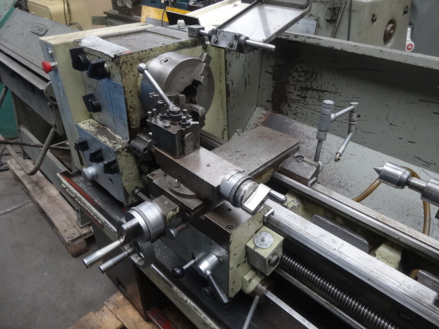 Harrison M300 Centre Lathe