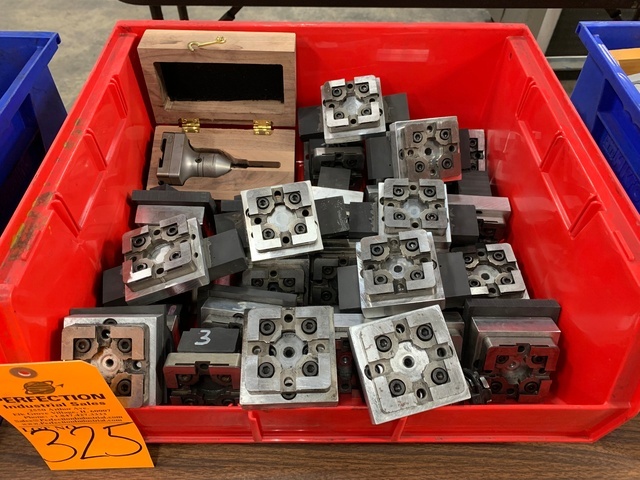 Lot of SYSTEM 3R Tooling/Attachments