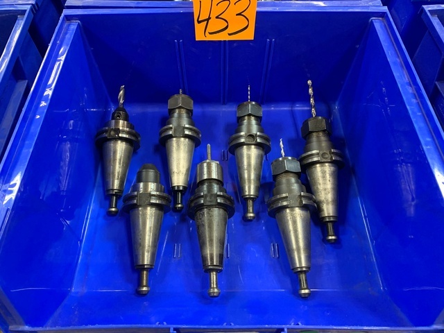 Lot of (7) CAT 40 Tool Holders