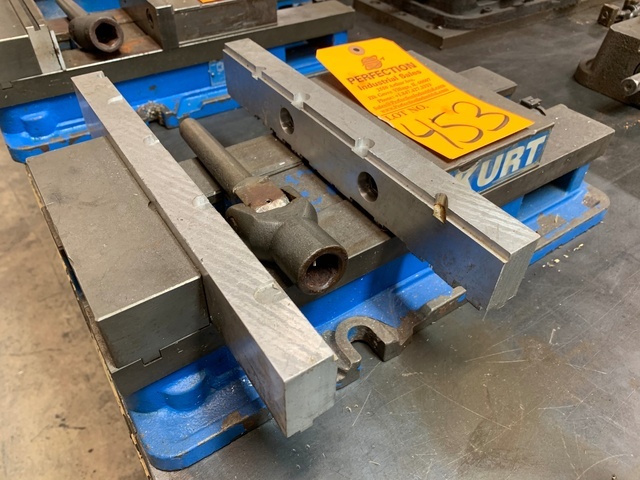 KURT D688 6" Ang-Lock Machine Vise