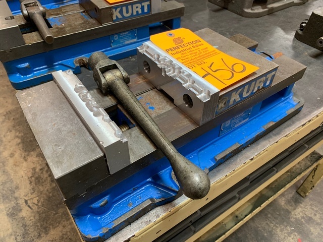 KURT D688 6" Ang-Lock Machine Vise