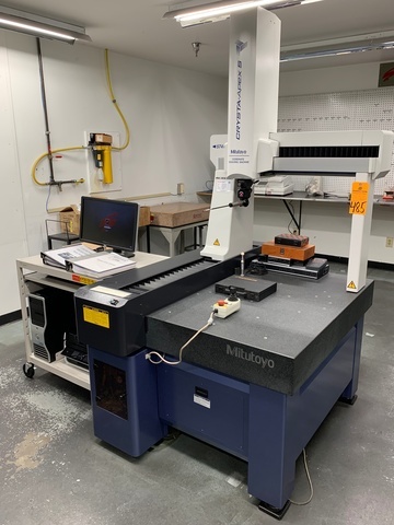 2012 MITUTOYO CRYSTA APEX S574, s/n 81671123, w/ RENISHAW PH10M Pwr Probe