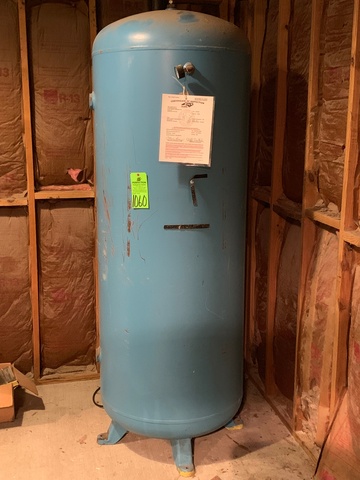 Approx 500 Gal Air Tank