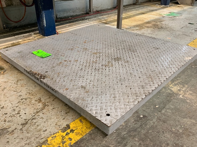 Salter Brecknell Floor Scale w/ GSE 350 Read Out