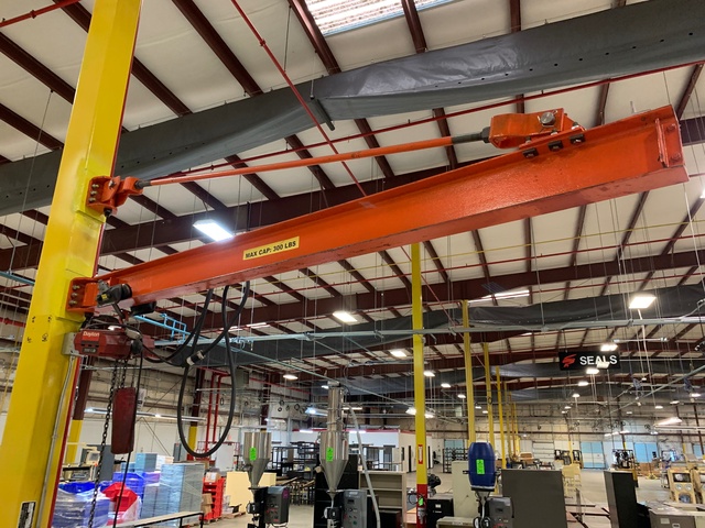 Wall Mount Jib Crane w/ Dayton 300 LB Hoist