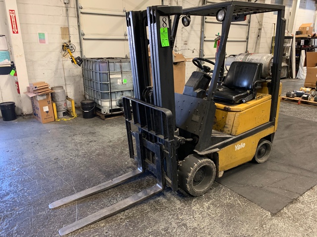 YALE GLC030 3000 LB LP Forklift, s/n A809N01612S