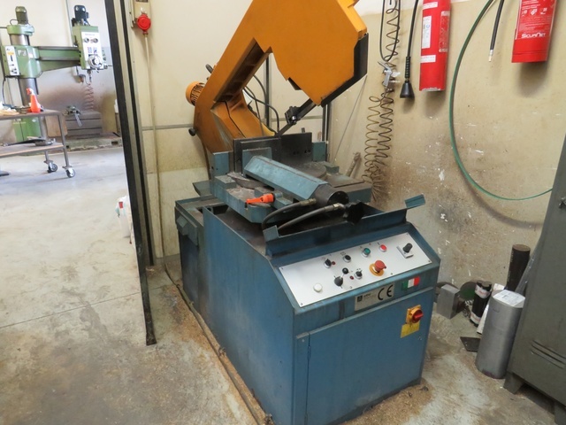 Anbas Type ZAC330SA Horizontal Bandsaw