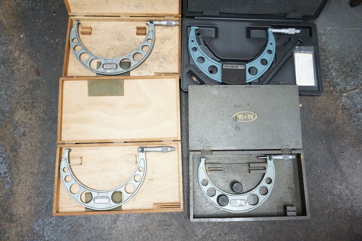 Qty Outside Micrometers