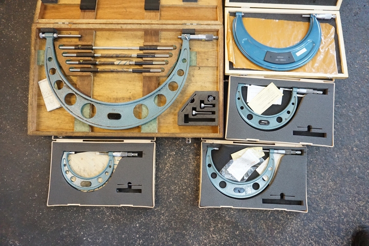 Qty Outside Micrometers & Blademicrometers