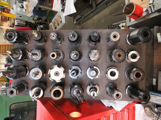 Qty of CAT40 Tooling Suitable for Hurco VM1 Vertical Machining Centre