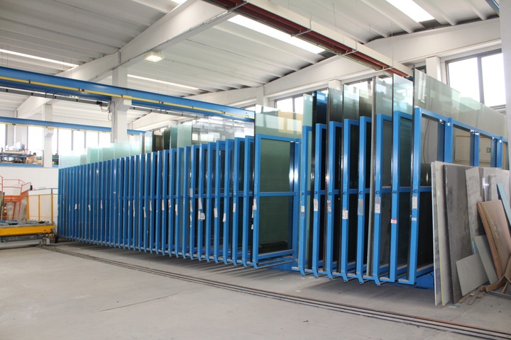 Officine Mistrello Type BP/GL/A 32, 45 Position Automatic Storage System