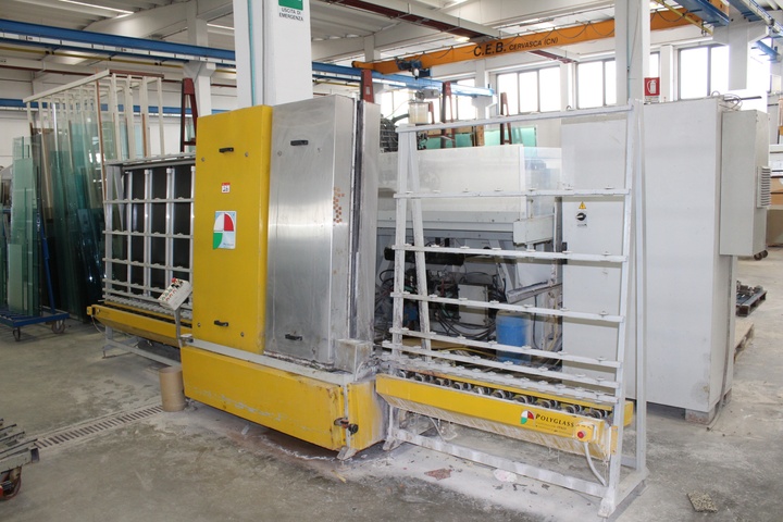 Polyglass Type LV-1500/R Vertical Washing Machine