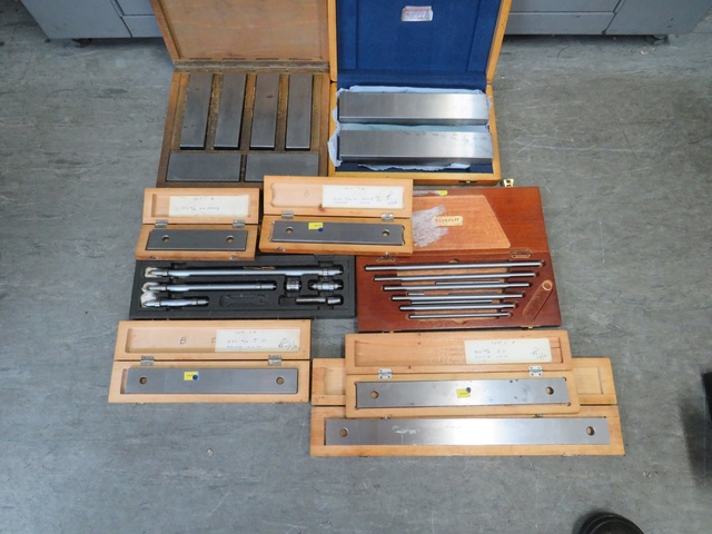 Qty of Setting Gauges