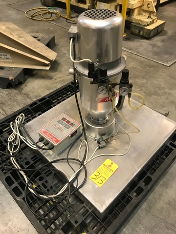 M-TEK Vacuum Loader w/ Mould-Tek VIM-P Series II Proportional Control w/ Hopper Magnet
