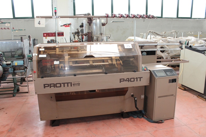 Protti Model P401T Flat Bed Knitting Machine