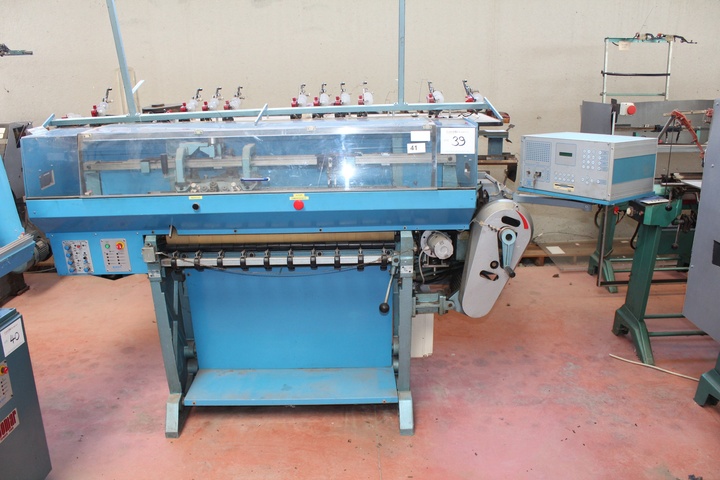 Scomar Flat Bed Knitting Machine
