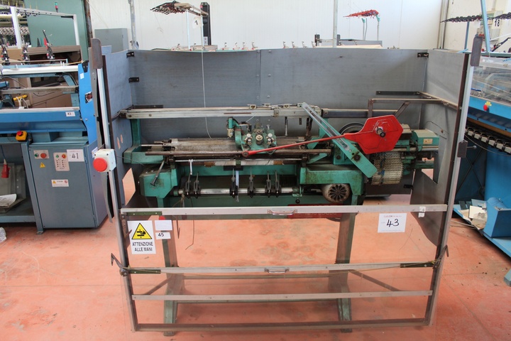 Scomar Flat Bed Knitting Machine