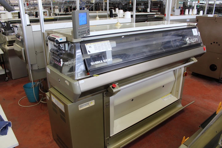 Shima Seiki SES 122FF Flat Bed Knitting Machine