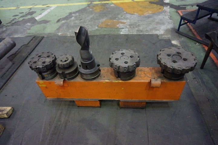 Tool Rack with ISO 60 Tooling