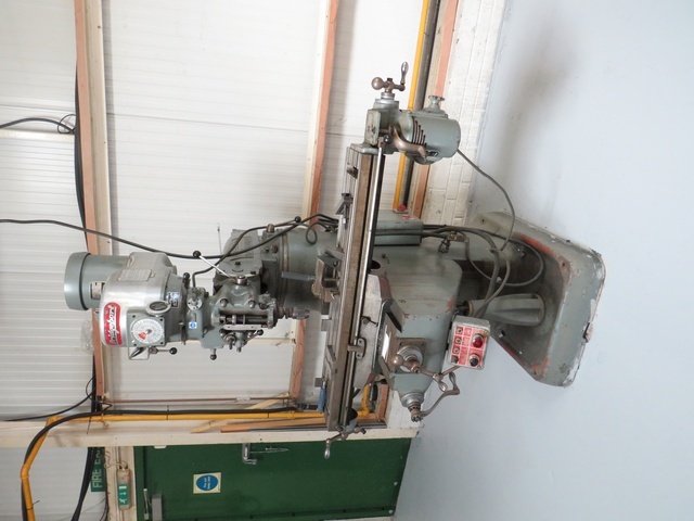 Bridgeport Turret Mill