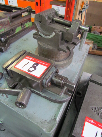 Machine Vice 4.5" Abwood and 3" Tilting Vice