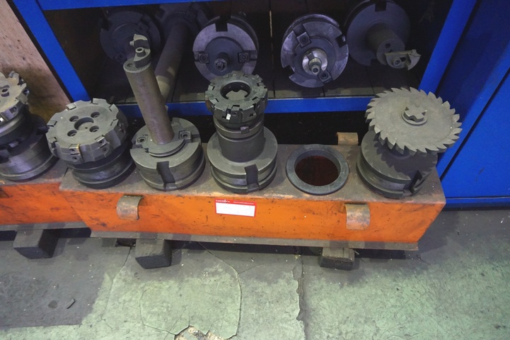 Tool Rack with ISO 60 Tooling