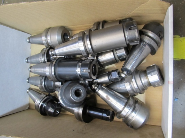 Qty BT40 Tool Holders