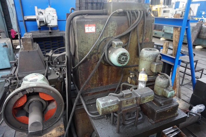 Tos Kurim Indexing Head