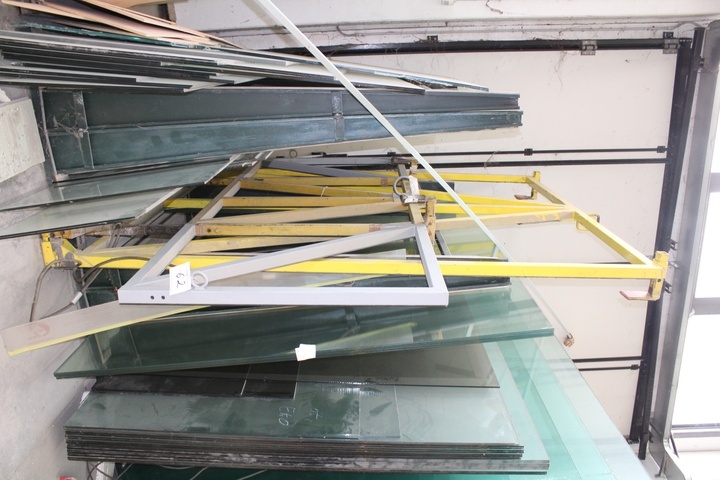 Heavy Duty Glass Carrying Frame