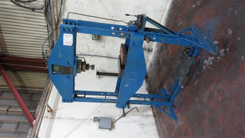 Churchill 571B Garage Press