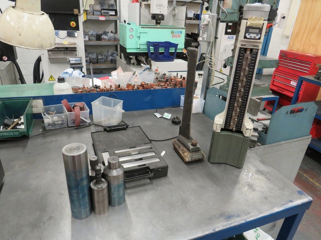 Qty Height Gauges and Cylinder Gauges