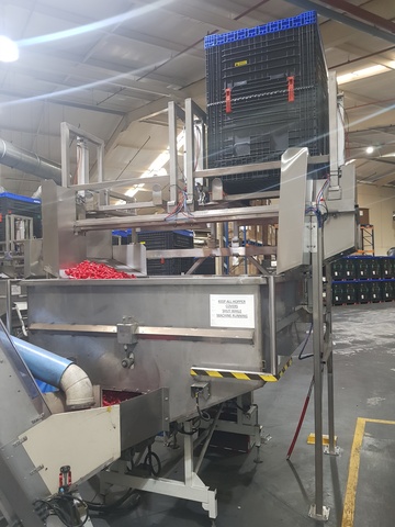 M.Tanner SBT-2213 Tipping Hopper