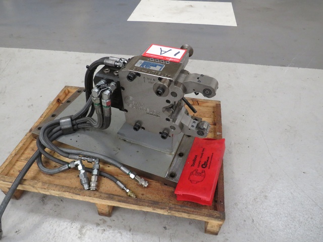 SMW Autoblok Hydraulic Steady