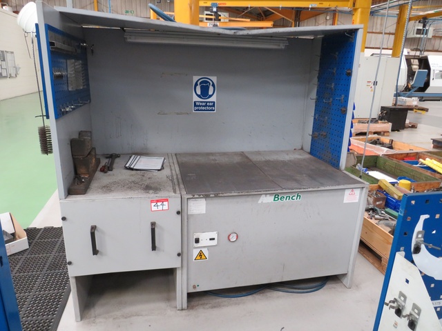 Air Bench Down Draught Fettling Bench