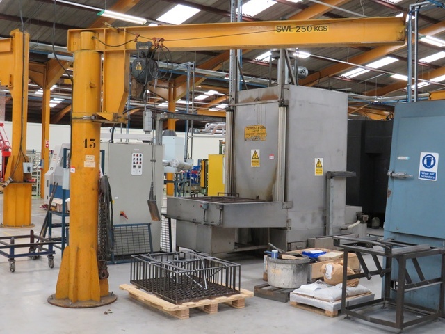 Jib Crane 250kg with Demag Hoist