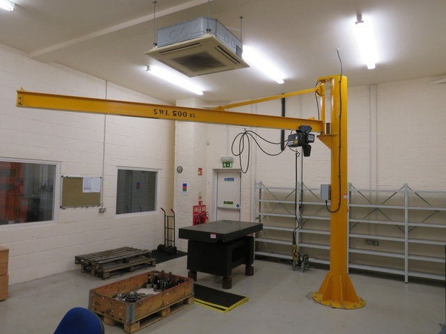 Jib Crane 500kg with Clayton Hoist