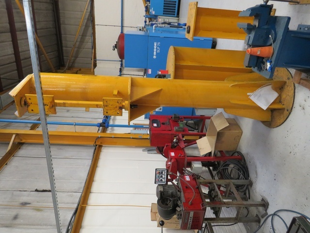 Jib Crane 500kg with Morris Hoist