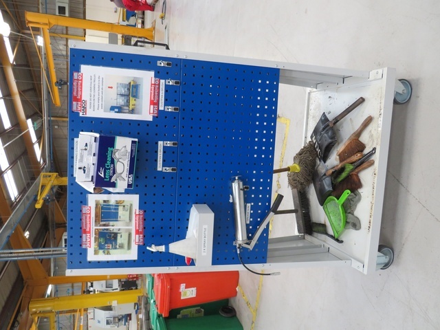 Mobile Cleaning Station