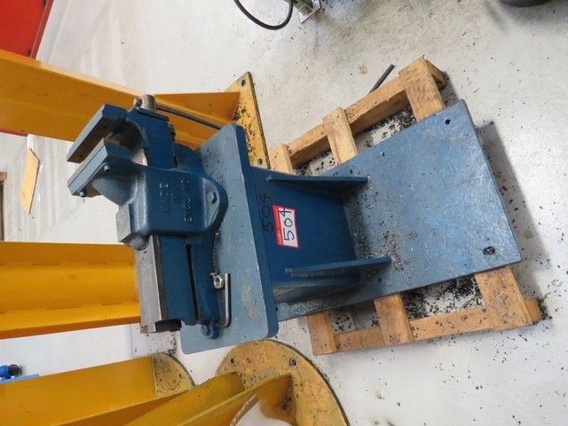 Cast Table with Record Vice No. 114